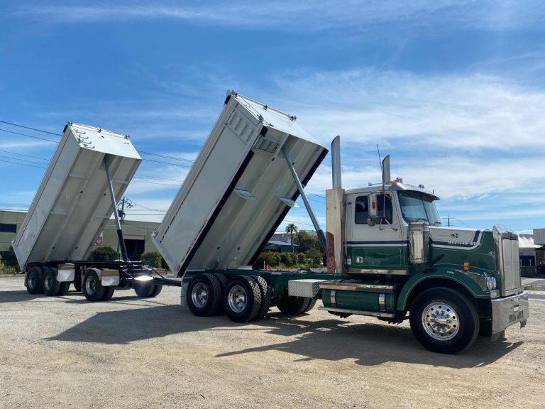 WESTERN STAR TRUCK AND TRAILER COMBO FOR WA MOLAN AND SONS